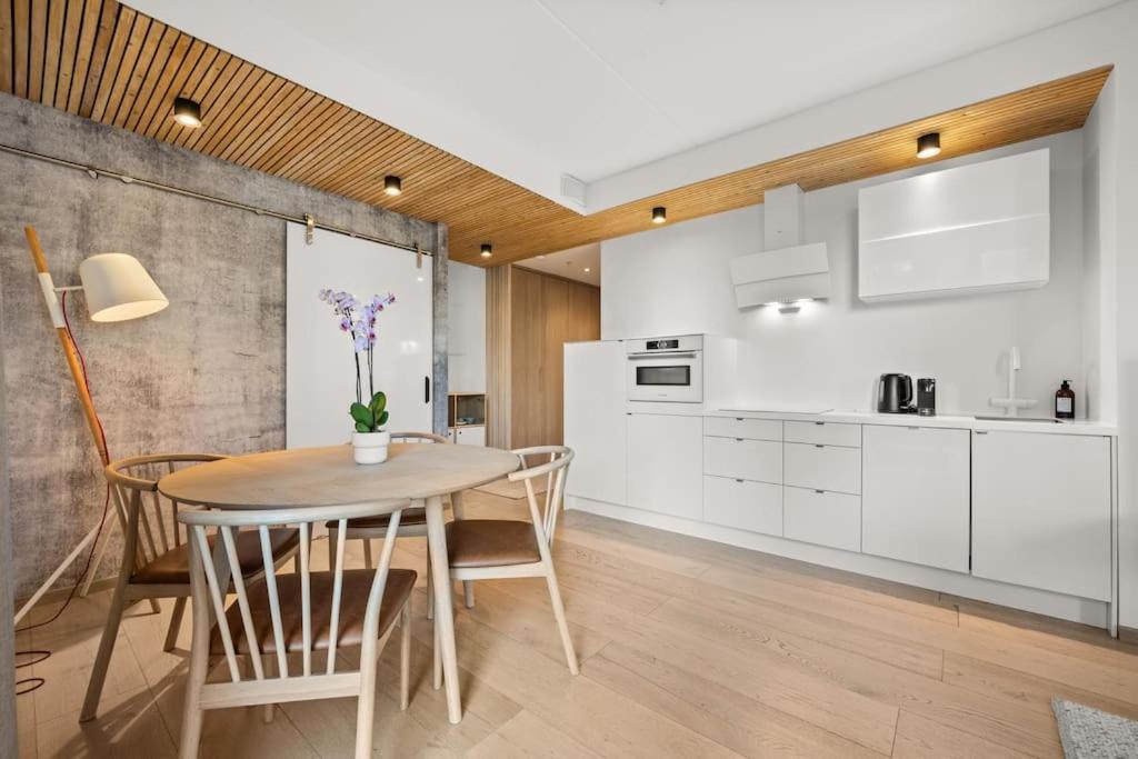 Luxury 2-Bedroom Apartment With Seaview In Oslo City Center Bagian luar foto